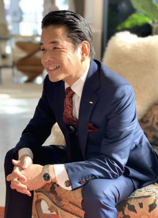 代表取締役 屋久哲夫